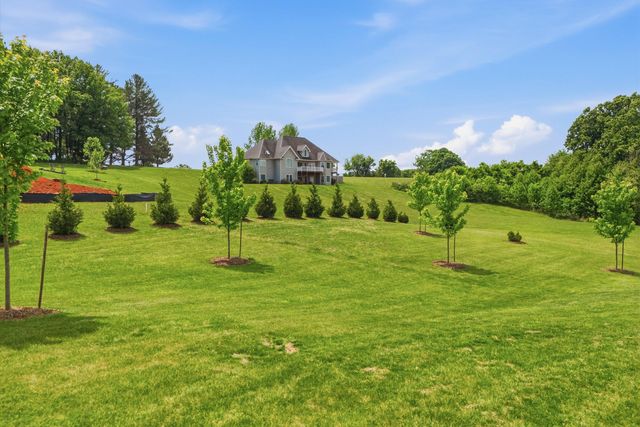 85 Old Cabin TRL, Boones Mill, VA 24065