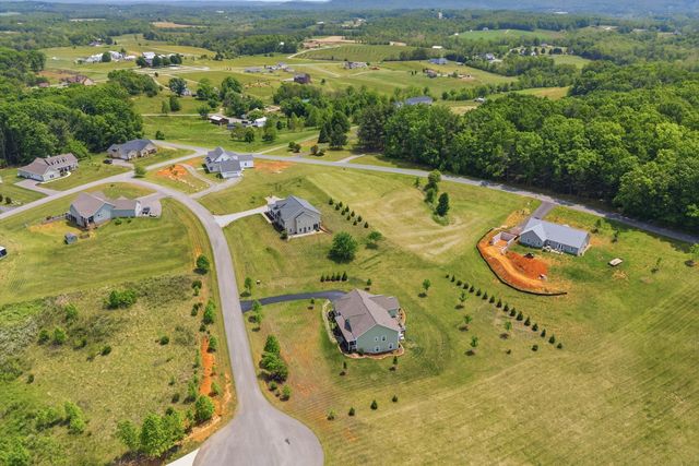 85 Old Cabin TRL, Boones Mill, VA 24065