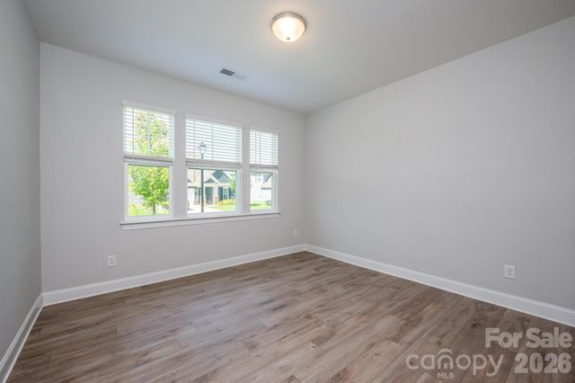 115 S Dunlavin Way, Mooresville, NC 28115