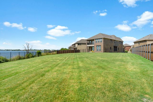 18144 Lakefront Court, Forney, TX 75126