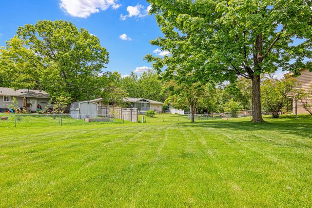 4829 Boone Circle N, New Hope, MN 55428