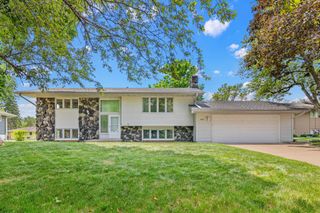 4829 Boone Circle N, New Hope, MN 55428