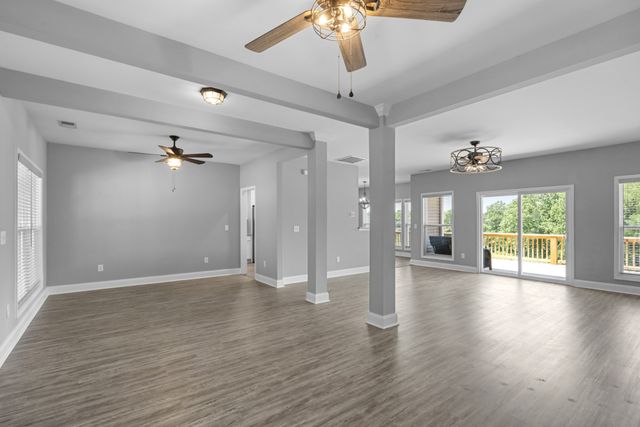 694 Nels Adams Rd, Dickson, TN 37055