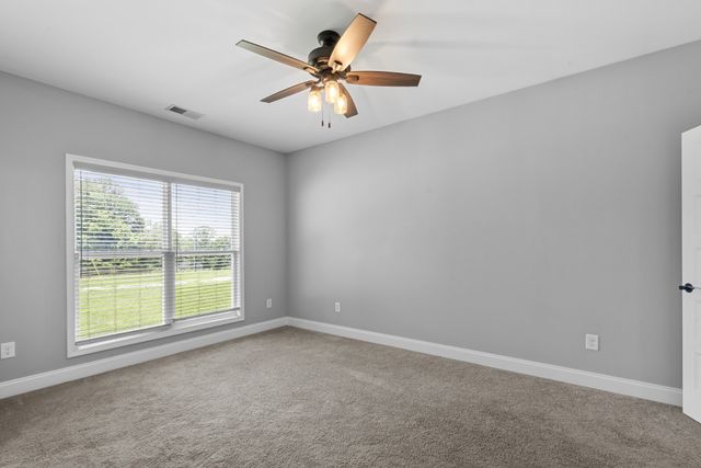 694 Nels Adams Rd, Dickson, TN 37055