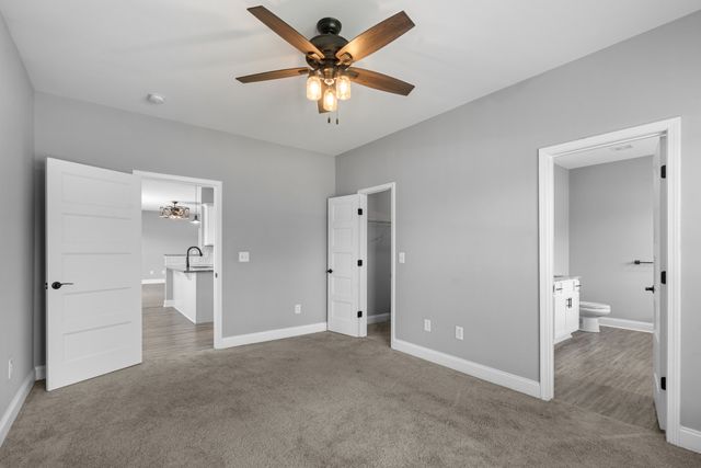 694 Nels Adams Rd, Dickson, TN 37055