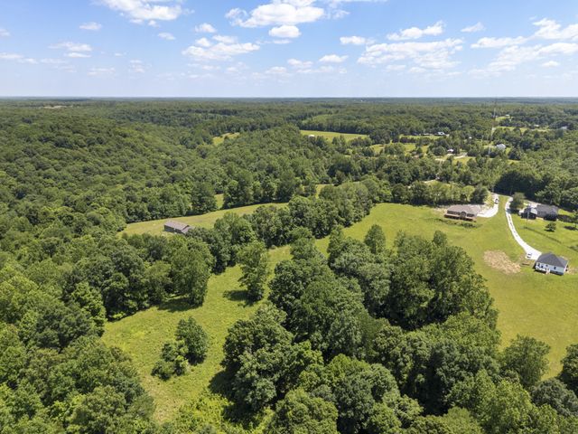 694 Nels Adams Rd, Dickson, TN 37055