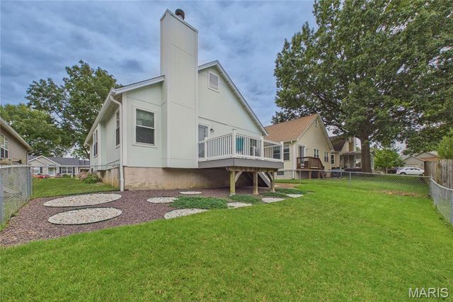 2931 Plum Leaf Circle, St Peters, MO 63303