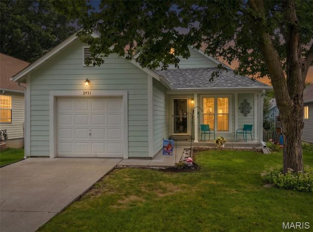 2931 Plum Leaf Circle, St Peters, MO 63303