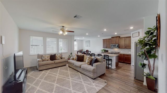 31415 Whitcombe Summit Way, Hockley, TX 77447