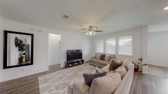 31415 Whitcombe Summit Way, Hockley, TX 77447