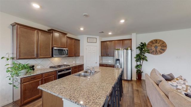 31415 Whitcombe Summit Way, Hockley, TX 77447