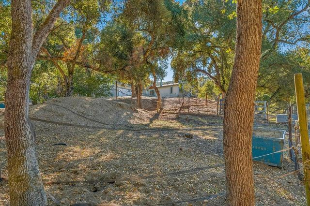 21444 Parrott Ranch Road, Carmel Valley, CA 93924