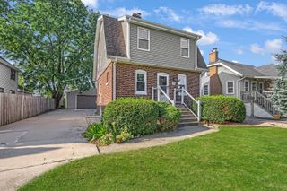15 W Ann Street, Lombard, IL 60148