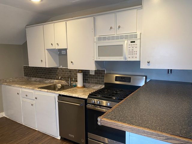 3 Driscoll, Upton, MA 01568