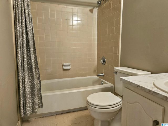 3256 OVERTON MANOR DRIVE, Vestavia Hills, AL 35243