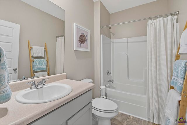 118 Farmers Way, Perry, GA 31069