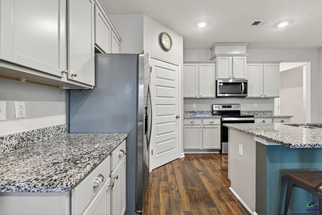 118 Farmers Way, Perry, GA 31069