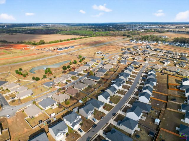 118 Farmers Way, Perry, GA 31069