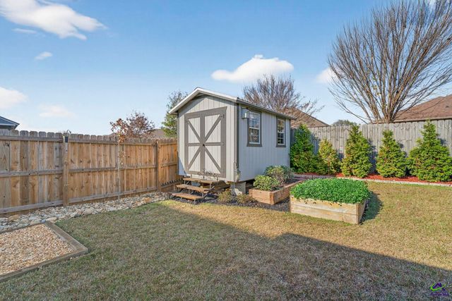 118 Farmers Way, Perry, GA 31069