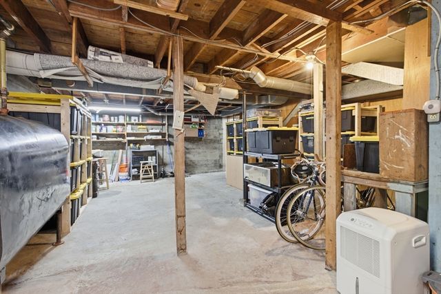 429 Oak Hill Rd, Fitchburg, MA 01420