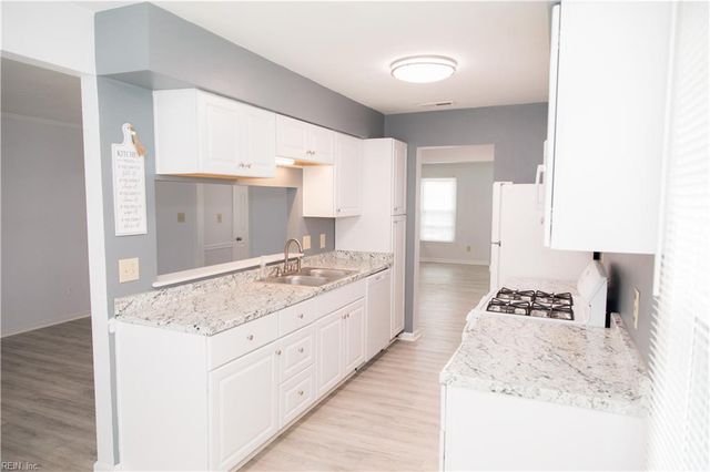 1609 Mantane ARCH, Virginia Beach, VA 23454