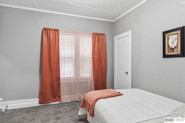 1801 Miami Street, Omaha, NE 68110