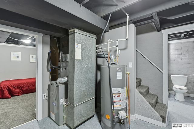 1801 Miami Street, Omaha, NE 68110