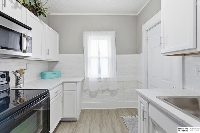 1801 Miami Street, Omaha, NE 68110