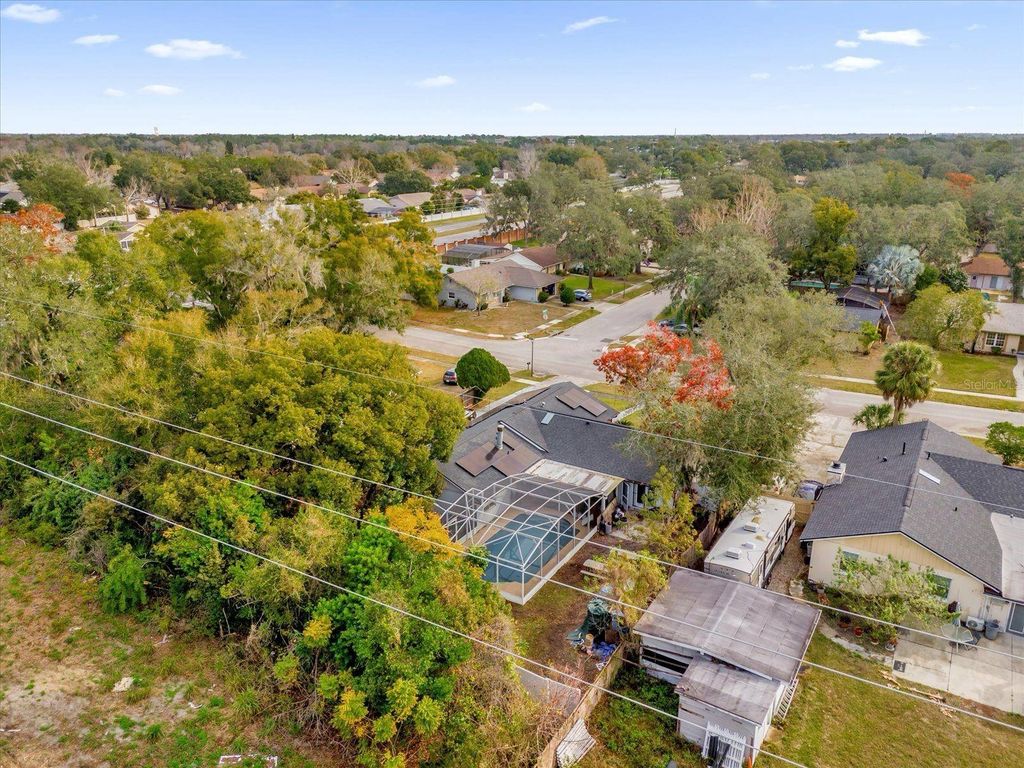 Image 25 of property listing at 3717 JERICHO DRIVE, Casselberry, FL 32707