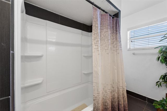 1231 NEWPORT AVENUE, Lakeland, FL 33801