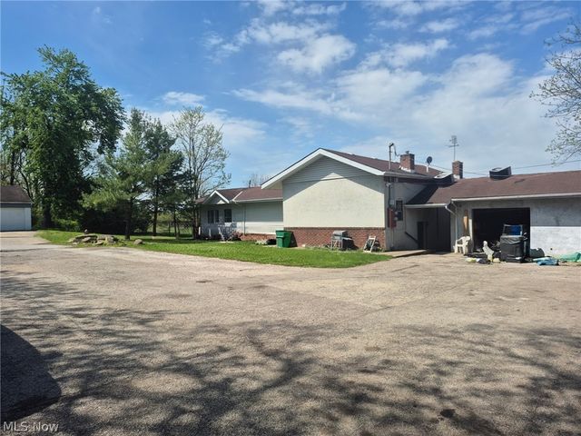 7511 Jeffries Avenue, Garfield Heights, OH 44105