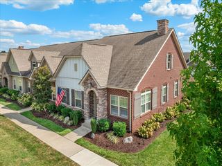 631 Weybridge Dr, Nolensville, TN 37135