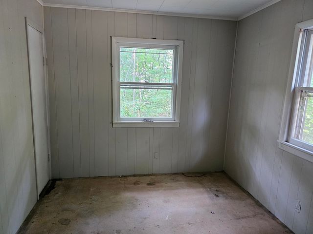 1560 Brooks Road S, Muskegon, MI 49442