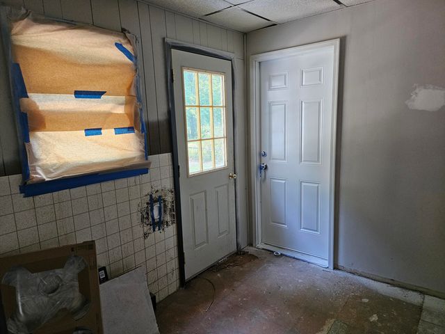 1560 Brooks Road S, Muskegon, MI 49442