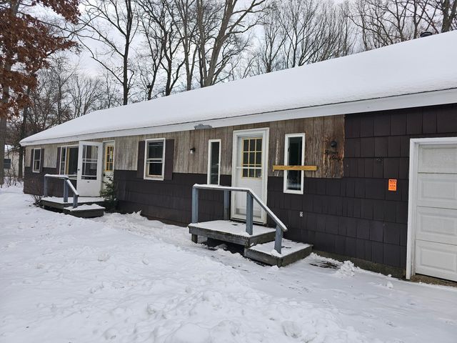 1560 Brooks Road S, Muskegon, MI 49442