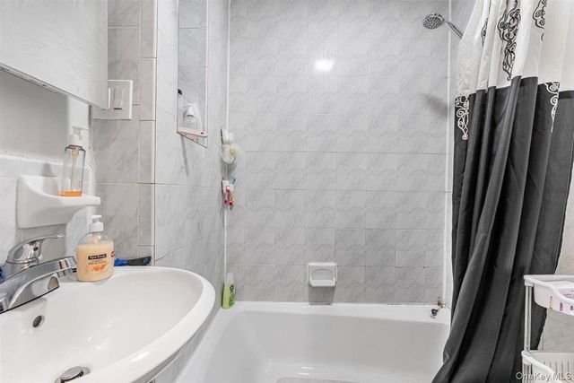 543 Miller Avenue, Brooklyn, NY 11207