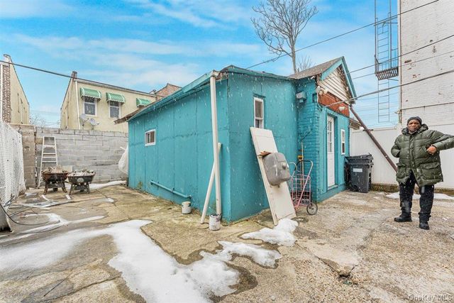 543 Miller Avenue, Brooklyn, NY 11207