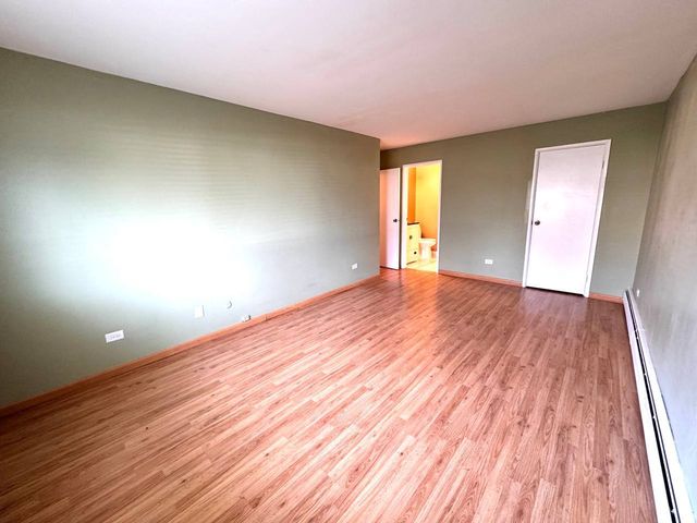 2 Villa Verde Drive 120, Buffalo Grove, IL 60089