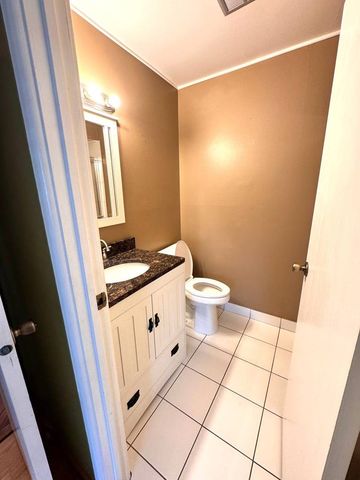 2 Villa Verde Drive 120, Buffalo Grove, IL 60089