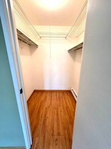 2 Villa Verde Drive 120, Buffalo Grove, IL 60089