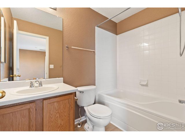 10712 Butte Dr, Longmont, CO 80504