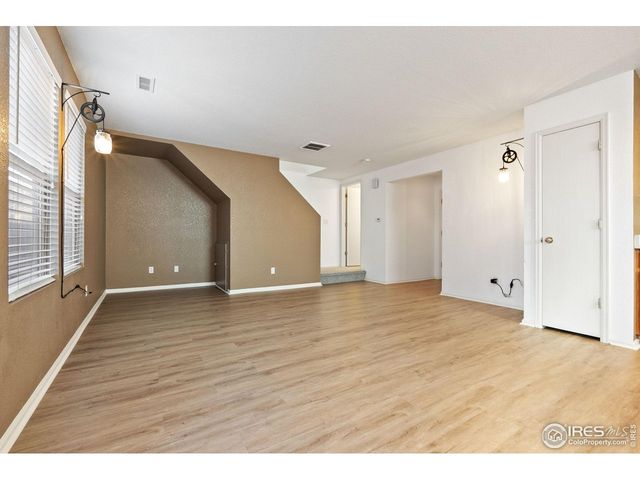 10712 Butte Dr, Longmont, CO 80504