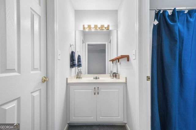 1716 Crowes Lake Court, Lawrenceville, GA 30043