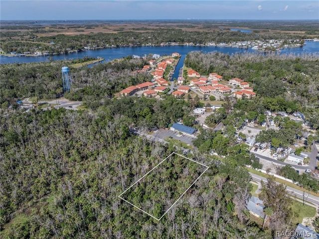 10206 W Yulee Drive, Homosassa, FL 34448