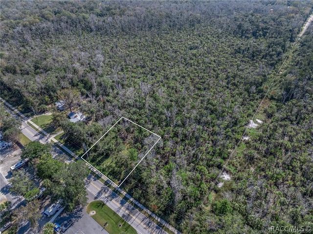 10206 W Yulee Drive, Homosassa, FL 34448