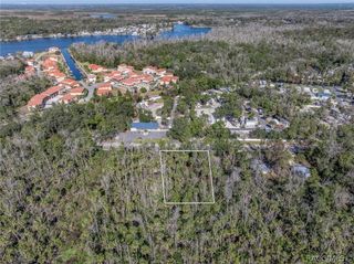 10206 W Yulee Drive, Homosassa, FL 34448