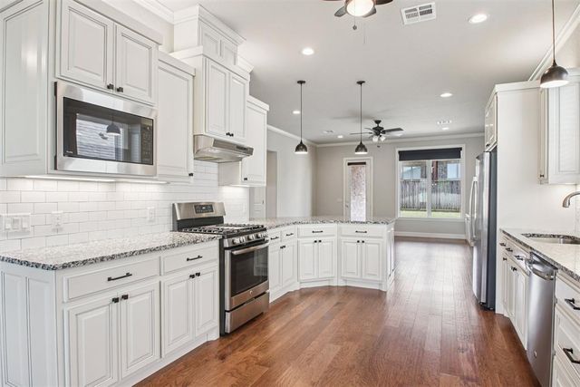 512 Mosswood Road, Norman, OK 73069