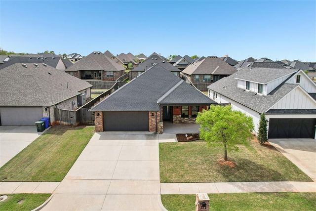 512 Mosswood Road, Norman, OK 73069
