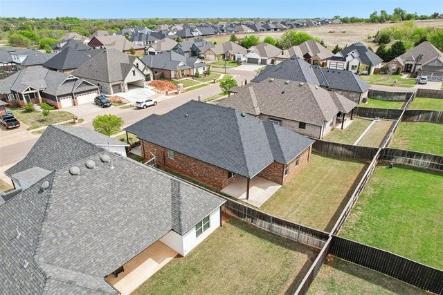 512 Mosswood Road, Norman, OK 73069