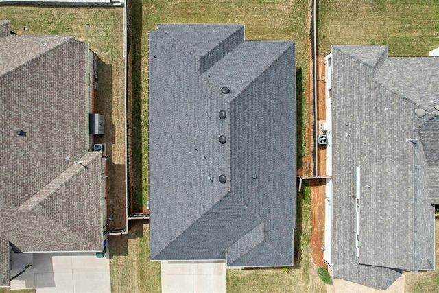 512 Mosswood Road, Norman, OK 73069